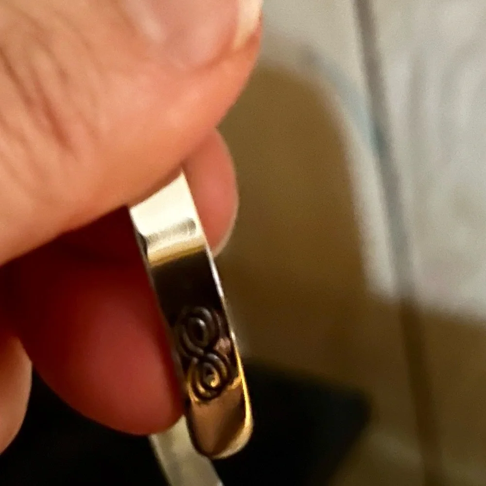 A true friendship is a journey without an end cuff bracelet - Picture 4 of 6